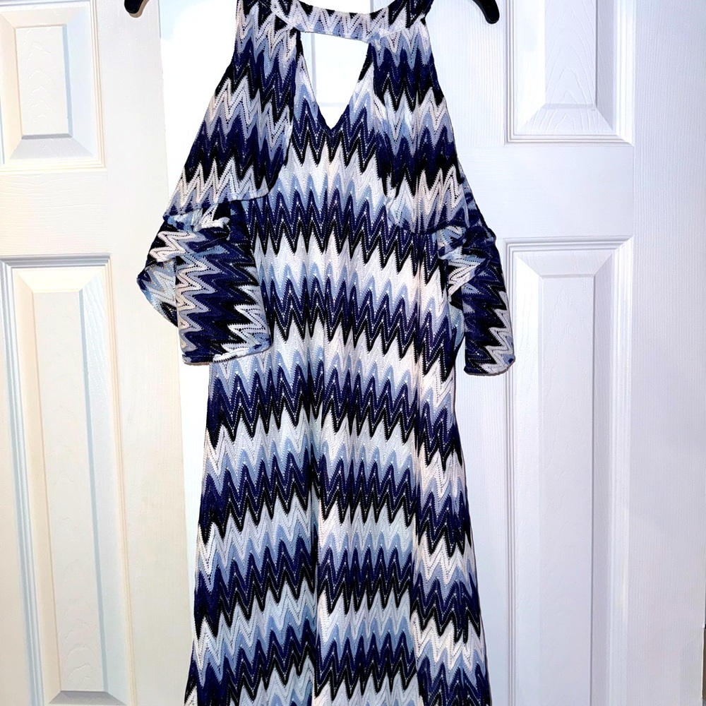Candies chevron shoulder dress